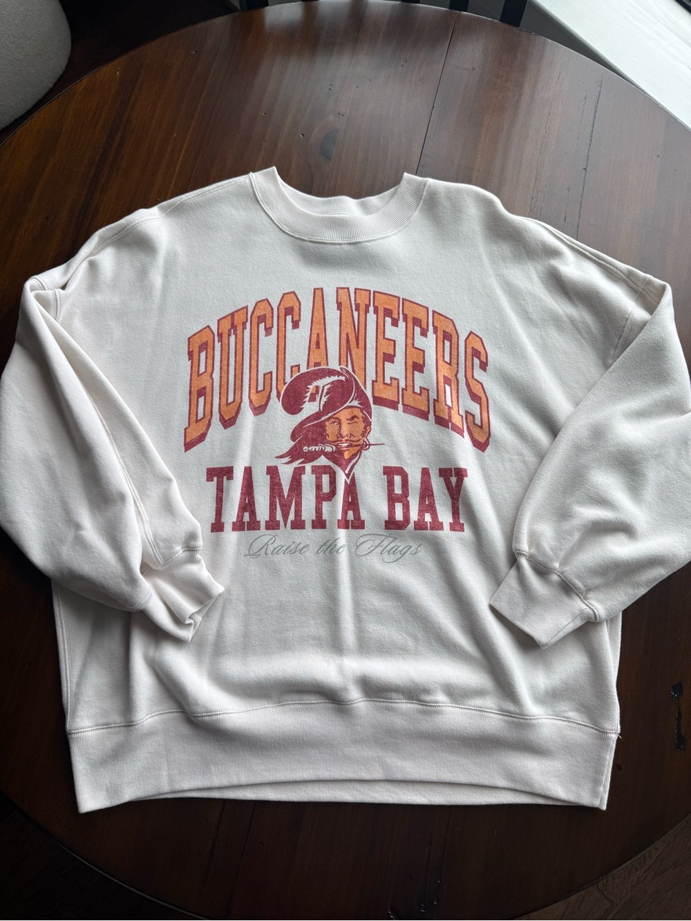 Abercrombie & Fitch Tampa Bay Buccaneers Sweatshirt